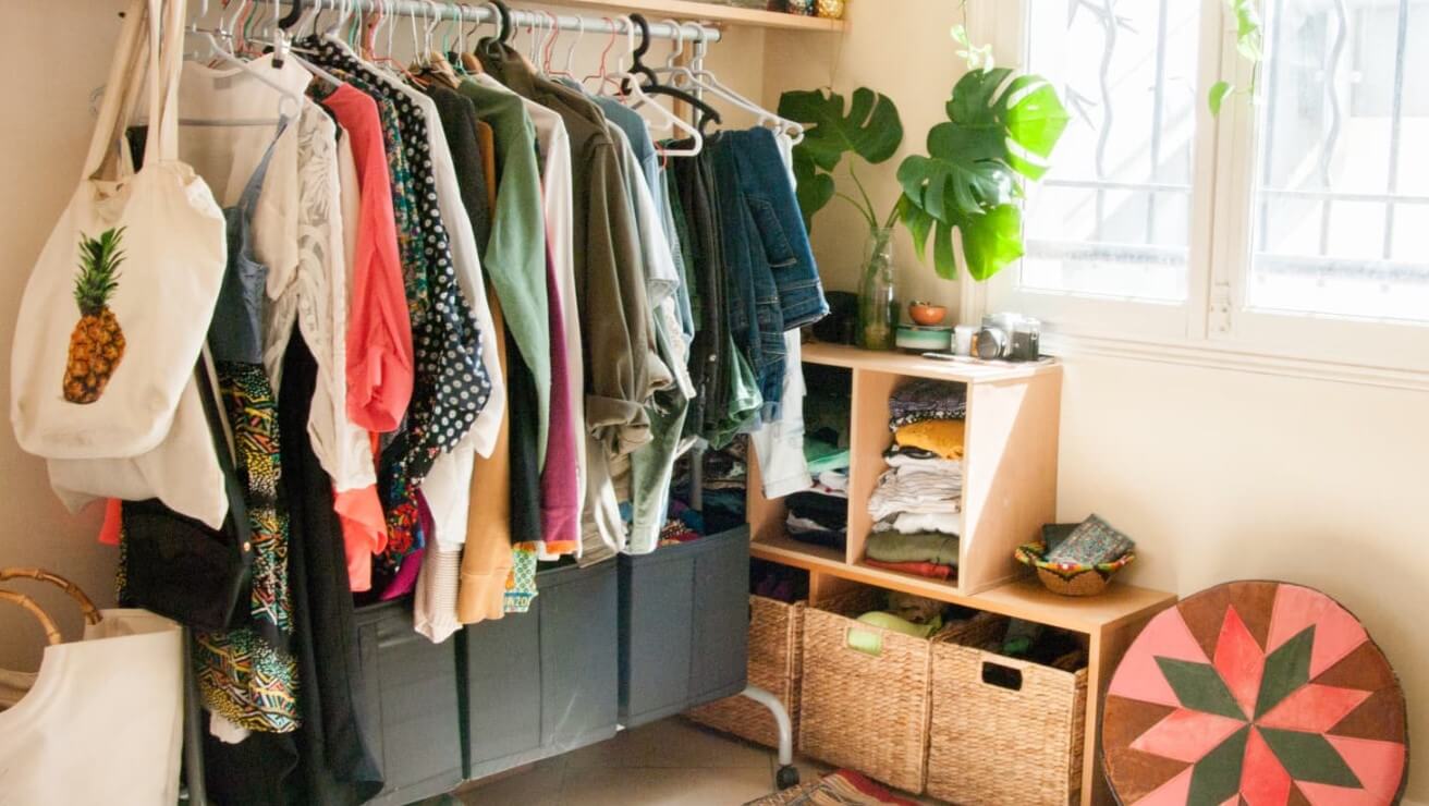 How to Build an Eco-Friendly Wardrobe